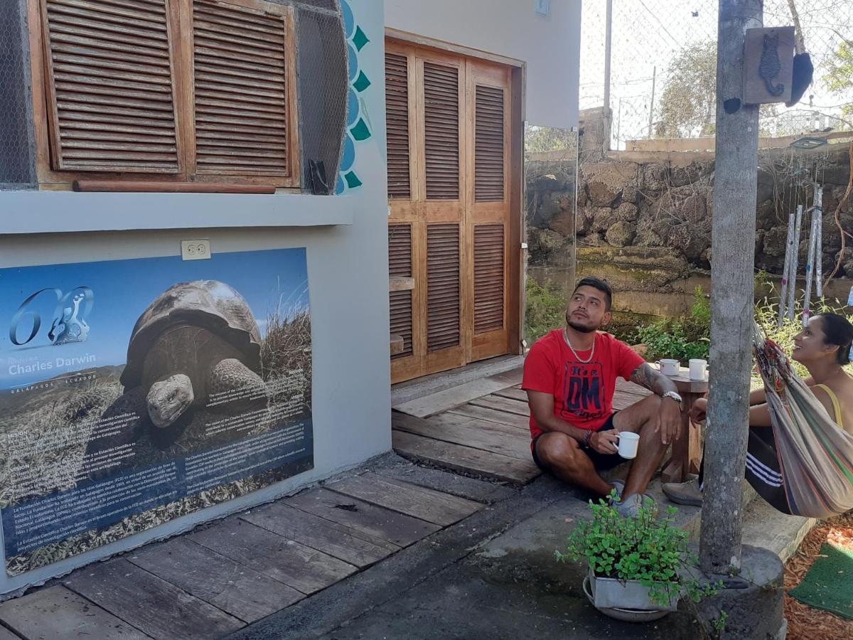 Cozy Hosting Galapagos Apartment Puerto Ayora  Exterior foto